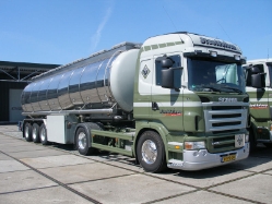 Scania-R-400-Staalduinen-Holz-020709-01