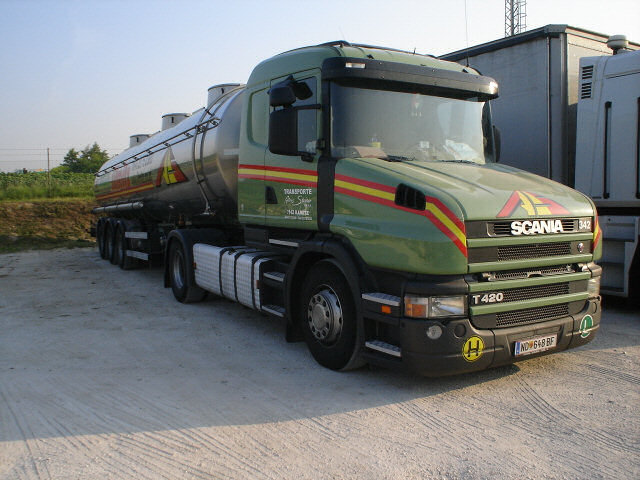 Scania-T-420-Steiner-Kovacs-181007-01.jpg - A. Kovacs