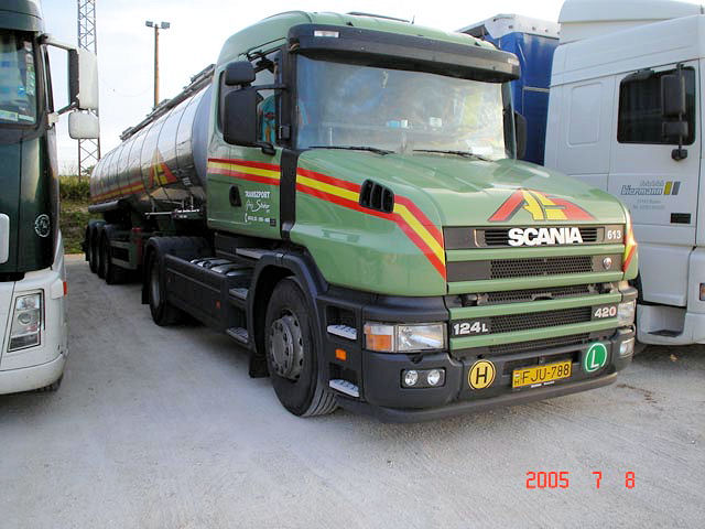 Scania124-L-420-Steiner-Kovacs-Andras-080705-01-HUN.jpg - A. Kovacs