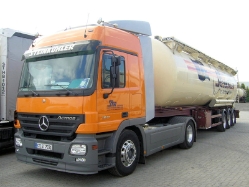 MB-Actros-MP2-1841-Steinkuehler-Voss-200807-01