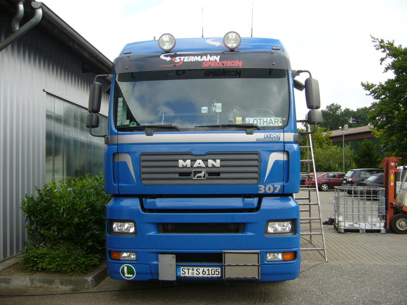 MAN-TGA-18400-XLX-Stermann-Voss-200807-03.jpg