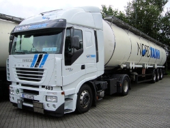 Iveco-Stralis-AS-440-S-43-Stermann-Voss-200807-02
