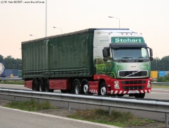 Volvo-FH-Stobart-110607-01