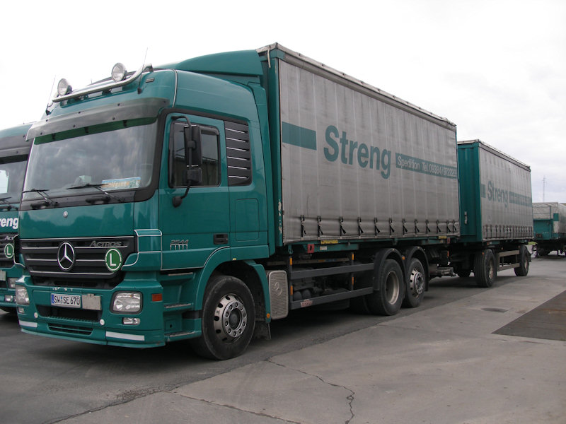 MB-Actros-MP2-2544-Streng-Holz-040209-01.jpg