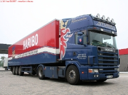 Scania-144-L-530-Haribo-Sturm-220507-04