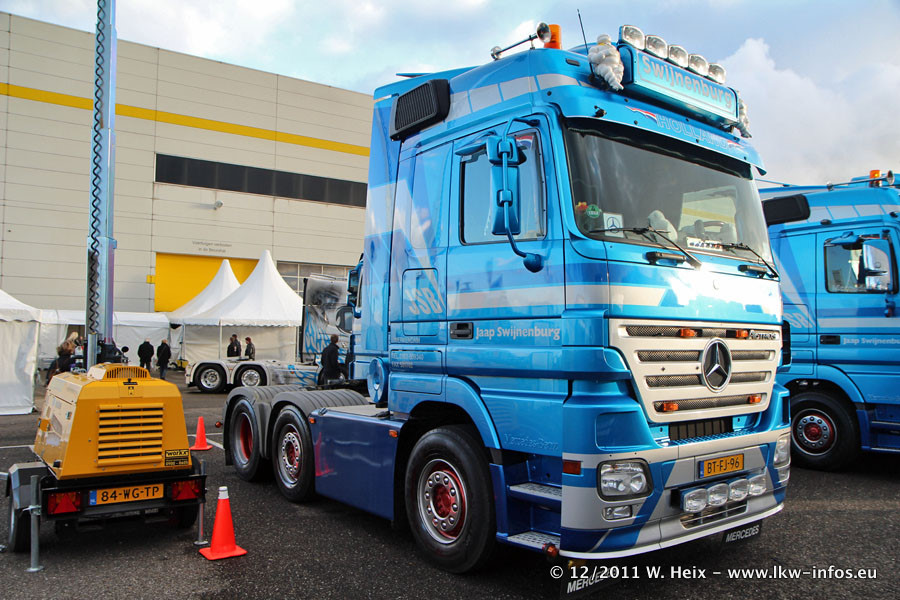 Truckers-Kerstfestival-2011-Gorinchem-101211-247.jpg