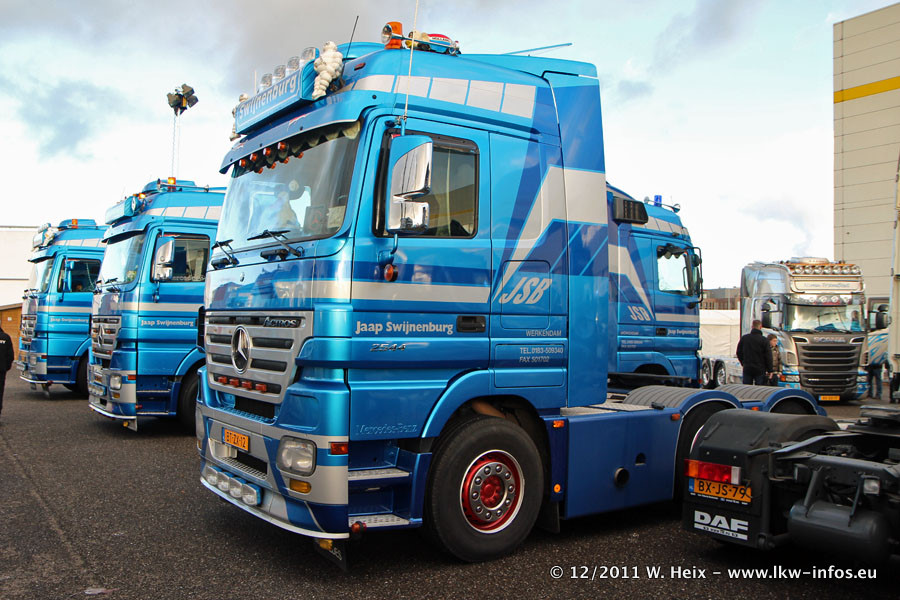 Truckers-Kerstfestival-2011-Gorinchem-101211-258.jpg