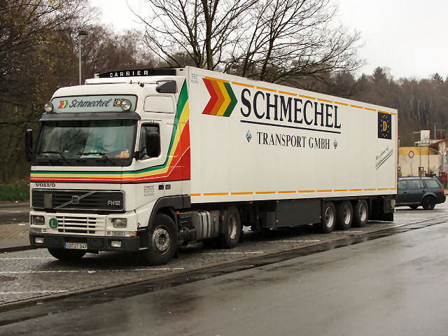 Volvo-FH12-420-Schmechel-Holz-260506-01.jpg - Frank Holz