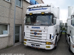 Scania-124-L-400-Schumacher-081005-01