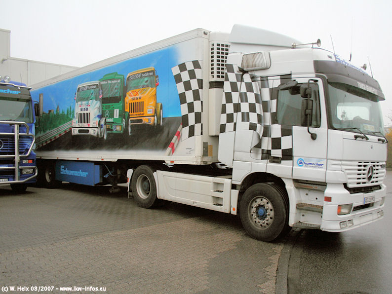 MB-Actros-Nuerburgring-Truck-Schumacher-250307-04.jpg