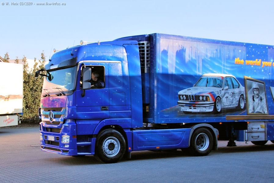 MB-Actros-3-Herpa-Truck-Schumacher-210309-06.jpg