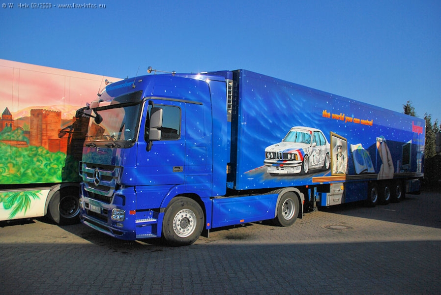 MB-Actros-3-Herpa-Truck-Schumacher-210309-08.jpg
