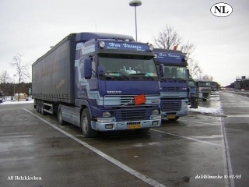 Volvo-FH12-blau-Brock-010305-01-NL