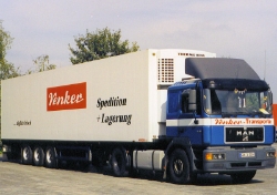 MAN-F2000-Venker-140507-08