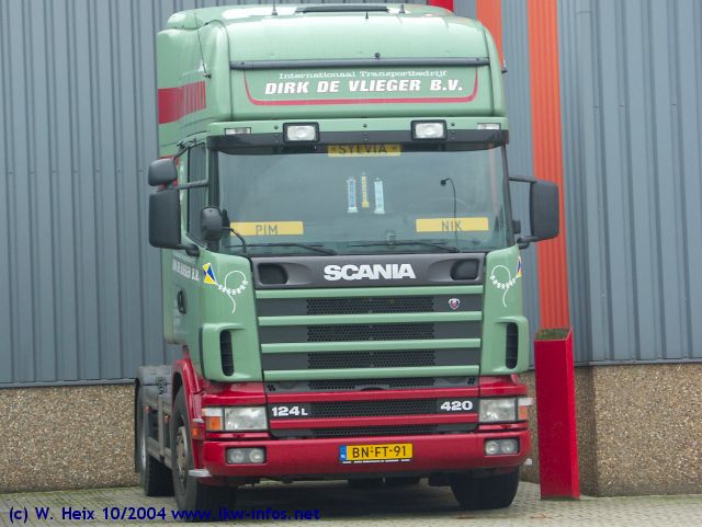 Scania-124-L-420-deVlieger-311004-1.jpg