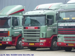 Scania-124-L-360-deVlieger-311004-1
