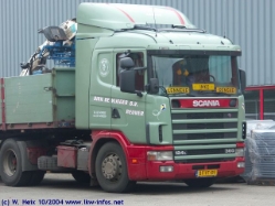 Scania-124-L-360-deVlieger-311004-2