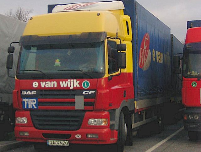 DAF-CF-PLHZ-vanwijk-(Szy)-280104-NL.jpg - Trucker Jack