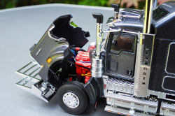 20250810-Kenworth-C-509-grau-00040
