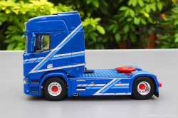 20251207-Augst-00007