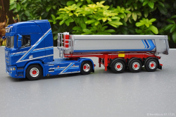 20251207-Augst-00030