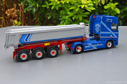 20251207-Augst-00059