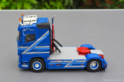 20251207-Augst-00092