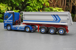 20251207-Augst-00134