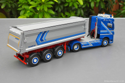 20251207-Augst-00138