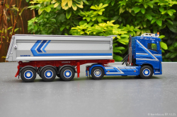 20251207-Augst-00141