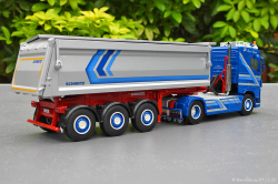 20251207-Augst-00144