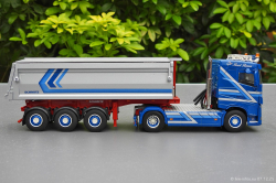 20251207-Augst-00148