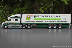 20230530-Deckers-Jan-00012