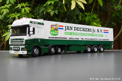20231230-Deckers-Jan-00004