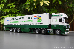 20231230-Deckers-Jan-00045