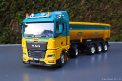 20251230-Eberhard-00104