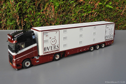 20251221-Evers-00032