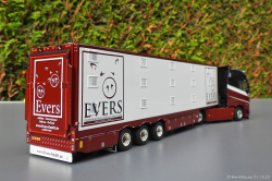20251221-Evers-00058