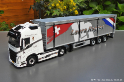 20240410-Hagens-Laura-00007