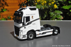20240410-Hagens-Laura-00060