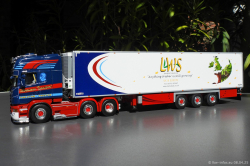 20250408-Harrisons-00042