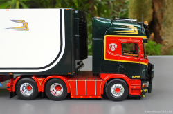 20251013-J-J-Transport-00042