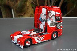 20231203-Lauratrans-00020