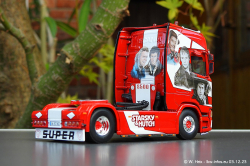 20231203-Lauratrans-00023