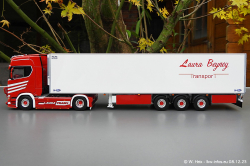 20231207-Laura-Trans-00012