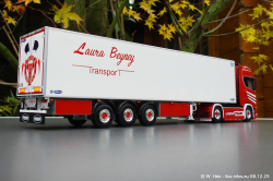 20231207-Laura-Trans-00033