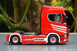 20231207-Laura-Trans-00069