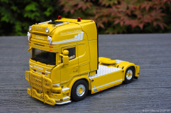 20250715-Laura-Trans-00001