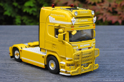 20250715-Laura-Trans-00021