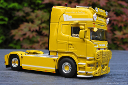 20250715-Laura-Trans-00024